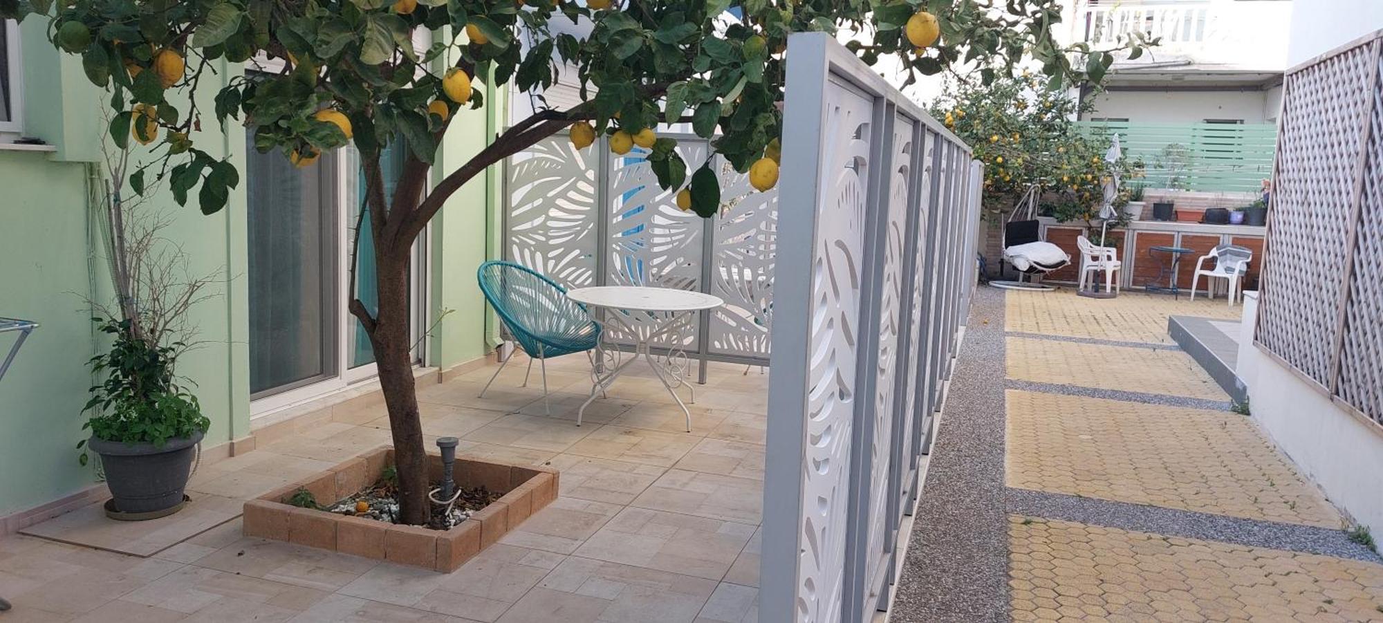 The Sky Yard Eclectic Studios Rhodes City Exterior foto